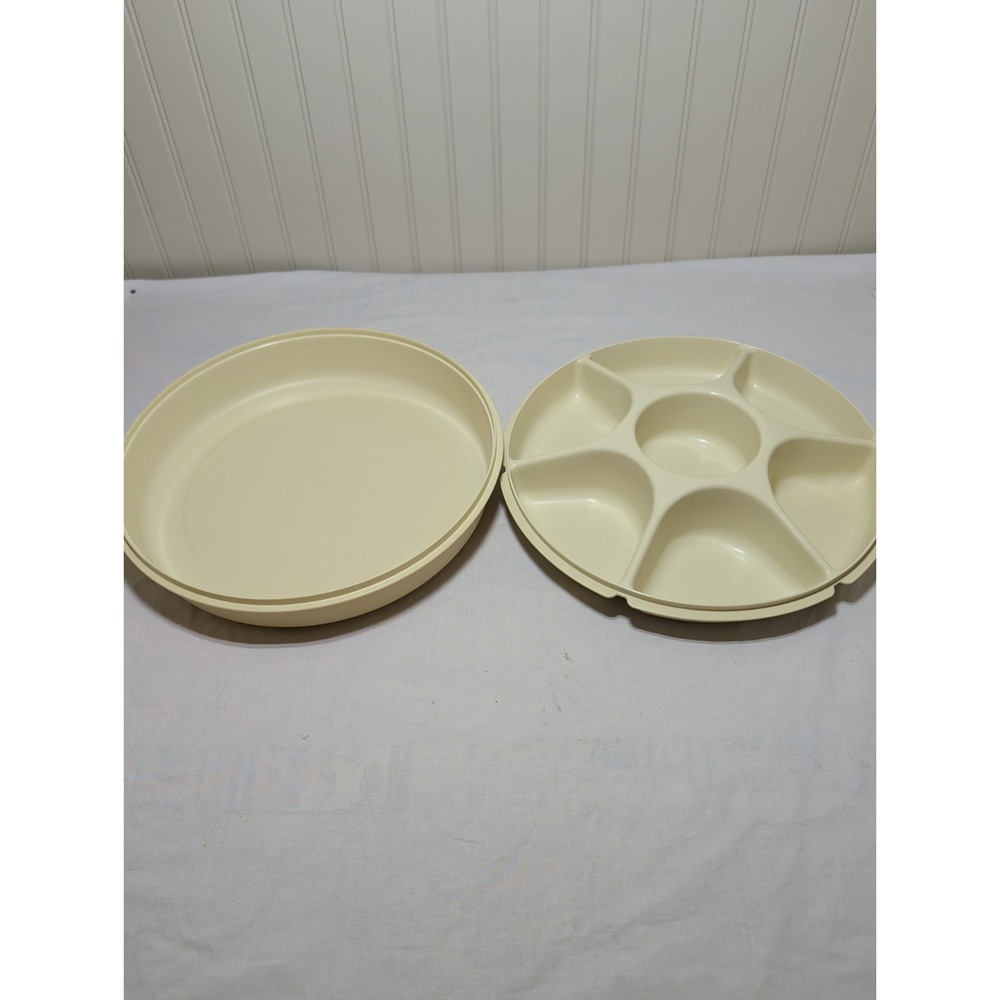 Vintage Tupperware Almond Divided Veggie Party Tray Serving Platter 1665 Beige
